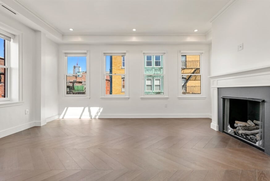 Building Photo - 537 Boylston St
