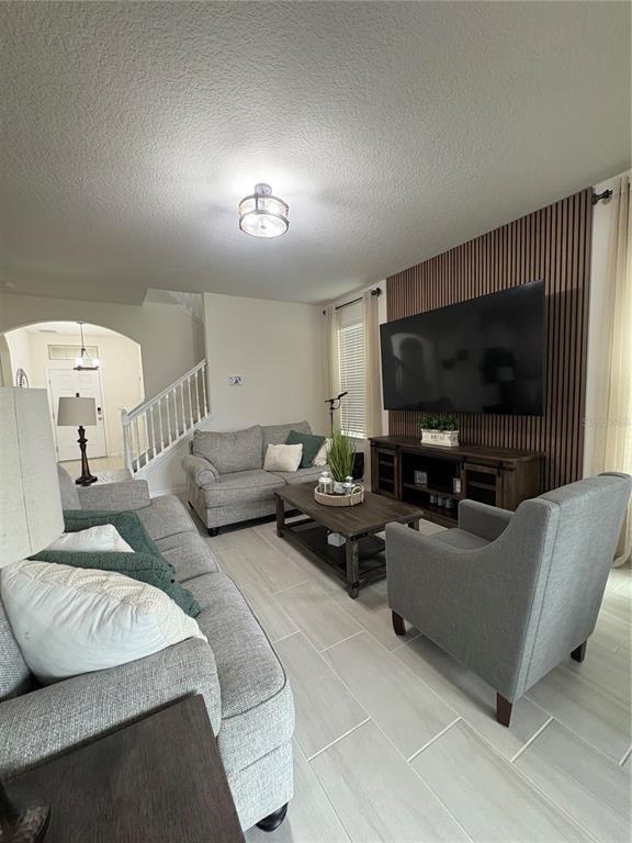 Building Photo - 15746 Fountain Springs Rd