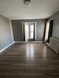 Building Photo - 451 Greenwich Ave