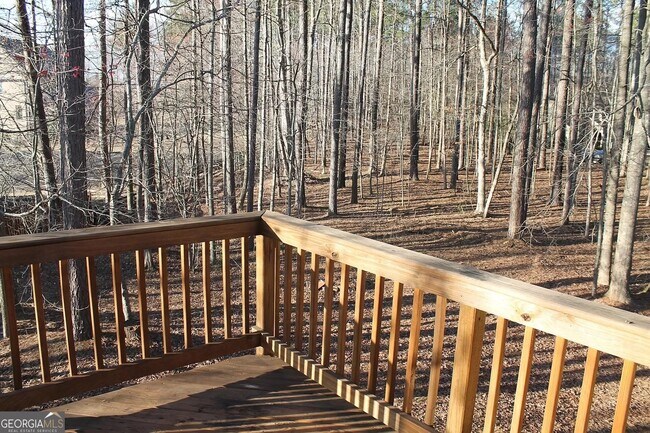 Building Photo - 5745 Hendrix Rd