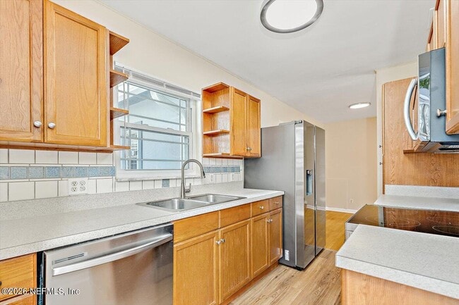 Building Photo - 7327 Bamberg Rd