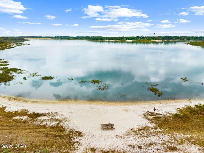 Building Photo - 114 Lake Merial Trail