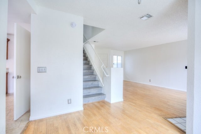 Building Photo - 13006 Parkview Dr