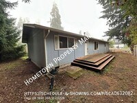 Building Photo - 5040 Carole Dr NE