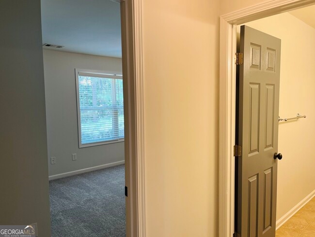 Building Photo - 445 Summerlin Blvd