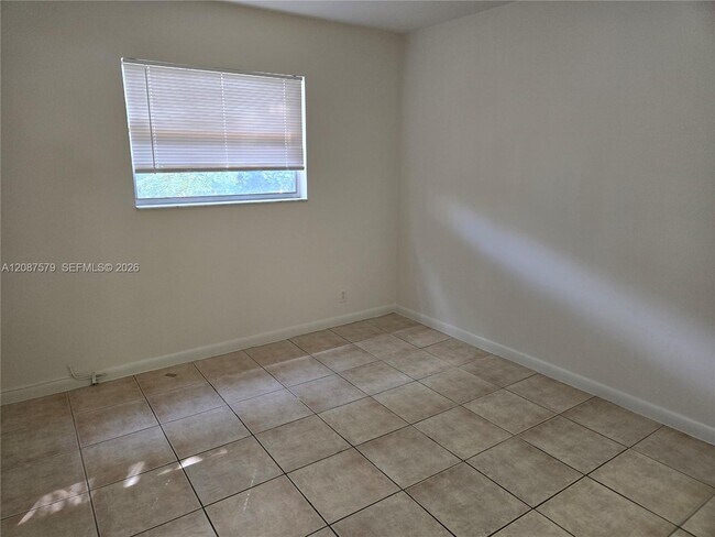 Building Photo - 8704 NW 35th St