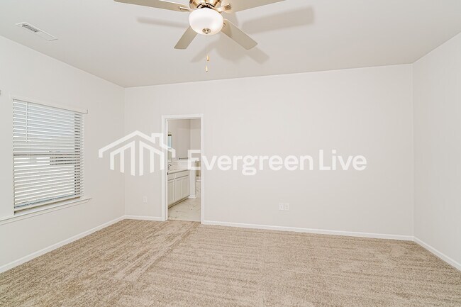 Building Photo - 202 Paca Ln