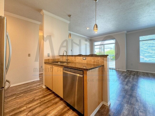 Building Photo - **COMING SOON** Stunning Liberty Lake Condo