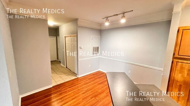 Building Photo - 6627 Queens Borough Ave