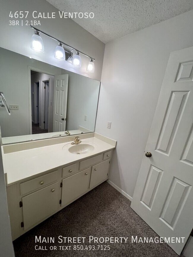 Building Photo - 4657 Calle Ventoso