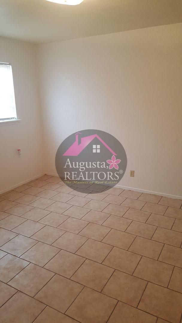 Building Photo - Very Nice 2 Bedroom Apartment at Mirabella Village