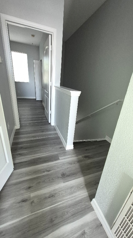 Building Photo - 10450 Manderley Way