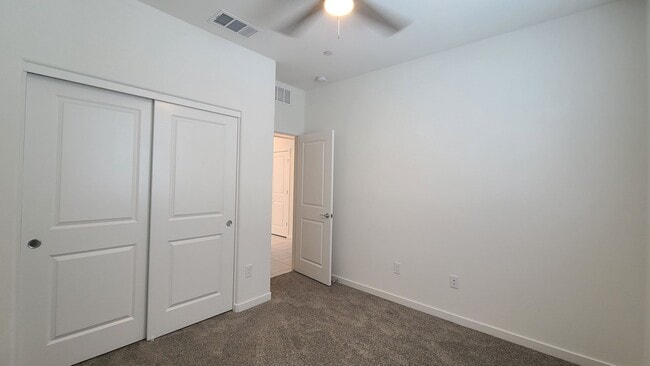 Building Photo - Brand New 2 Story Townhome