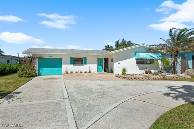 Primary Photo - 1589 Osprey Ave