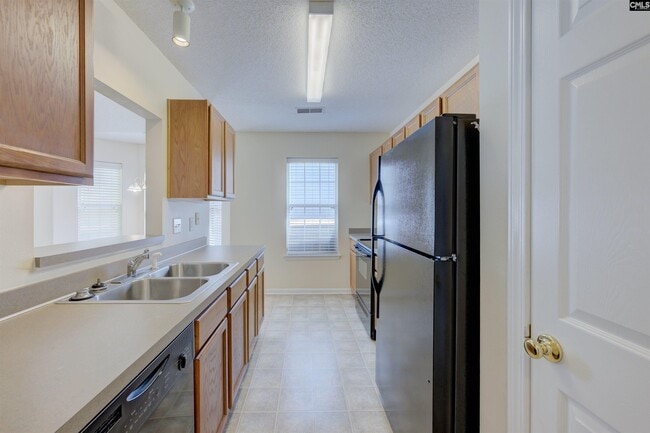 Building Photo - 184 Ivy Square Dr