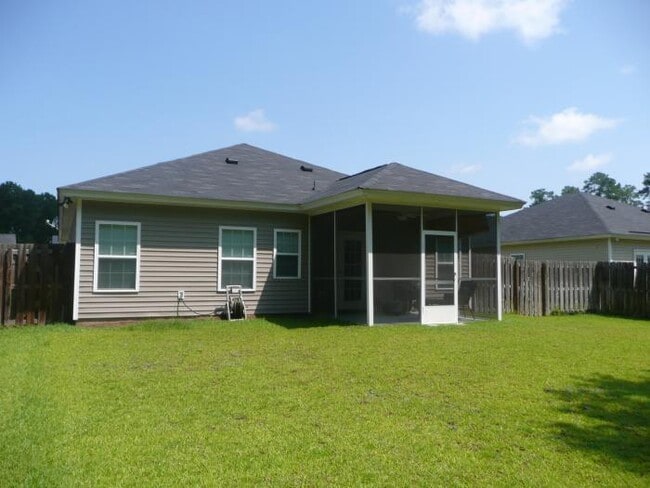 Building Photo - 758 E Bristol Way