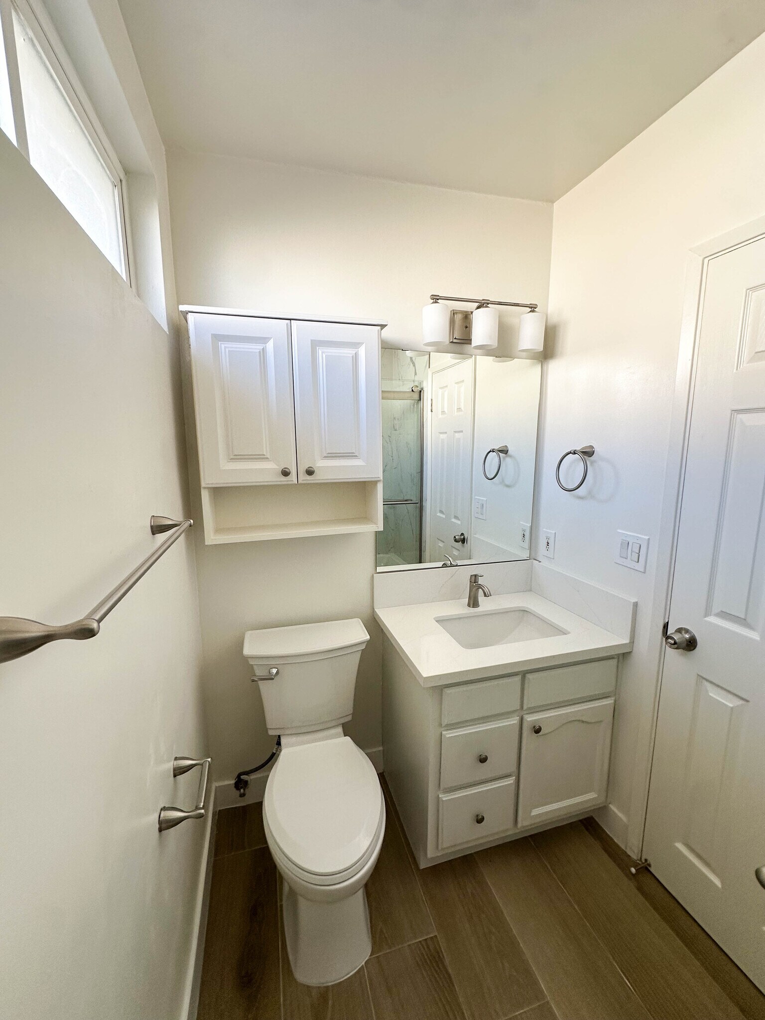 bathroom - 2224 Curtis Ave