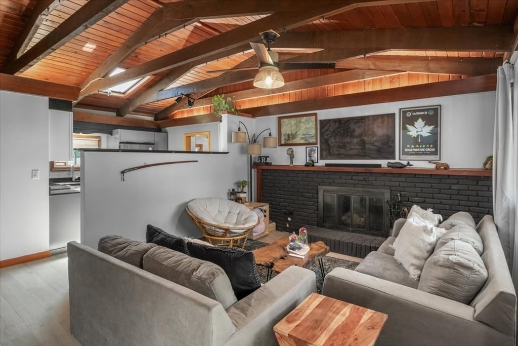 Building Photo - 37 Morrison Rd