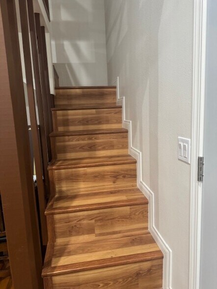 Building Photo - 17014 Calahan St