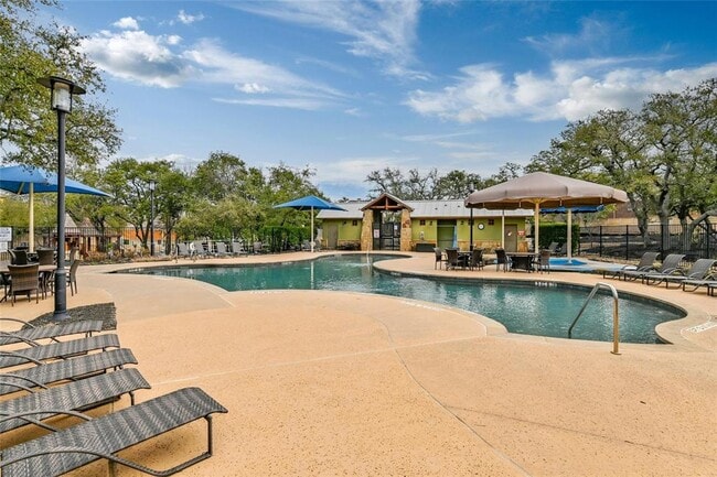 Building Photo - 4425 Cherry Bark Dr