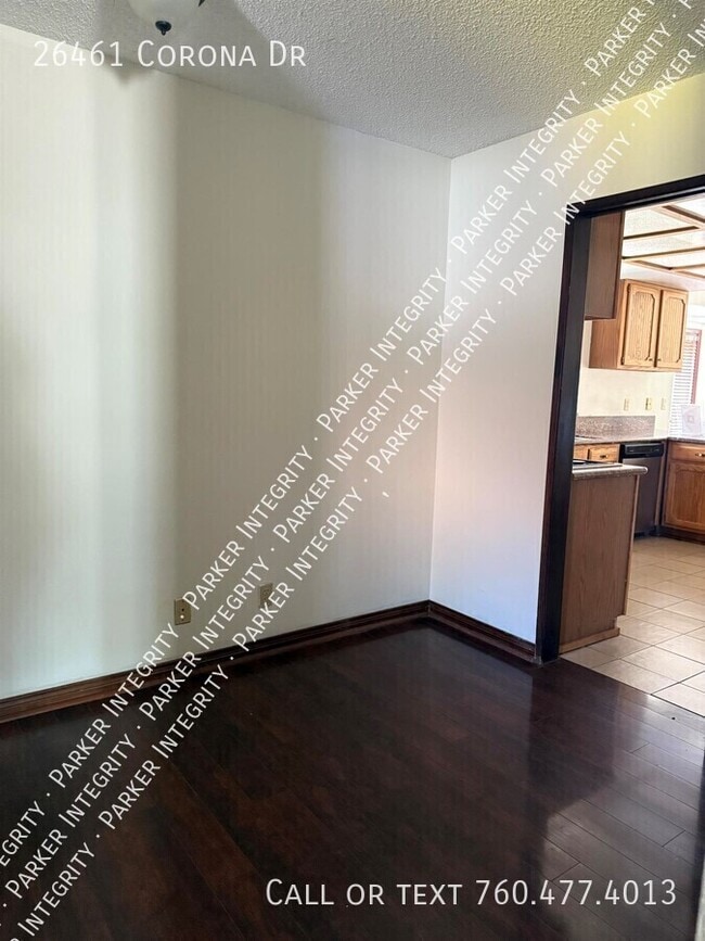 Building Photo - 26461 Corona Dr