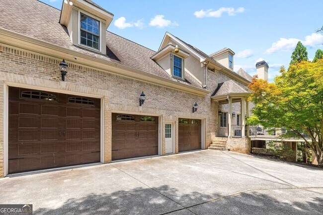 Building Photo - 11140 W Rd