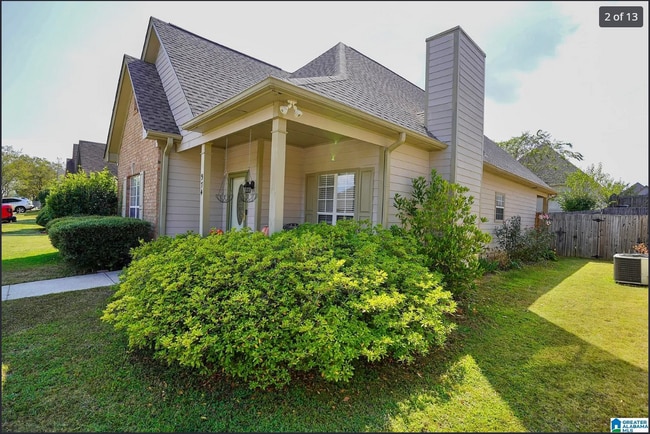 Building Photo - 974 Savannah Ln