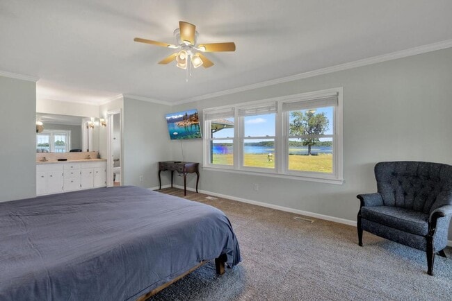 Building Photo - Fully Furnished Short Term Rental! Intercoastal Waterway!