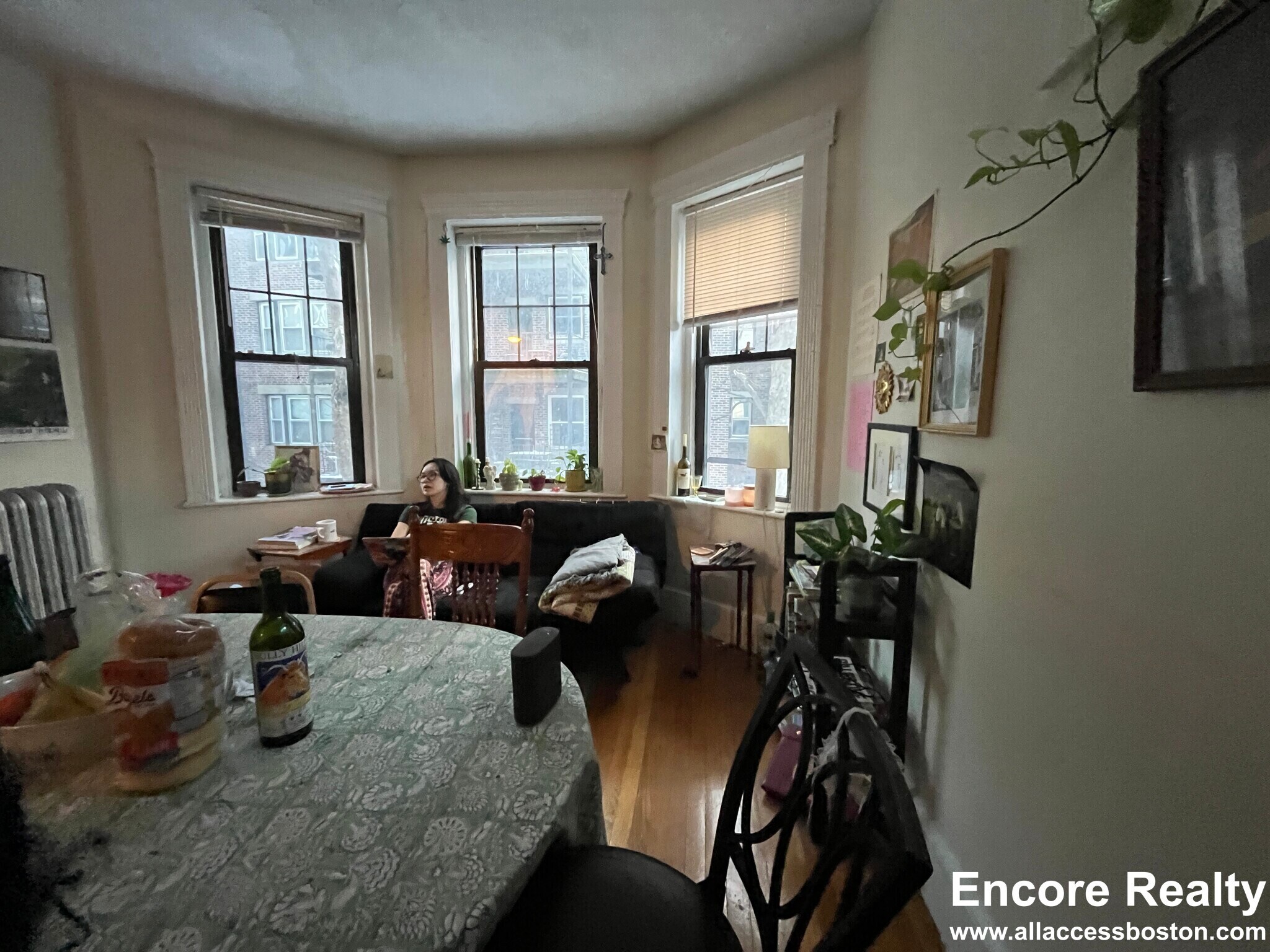 Building Photo - 1412 Commonwealth Ave