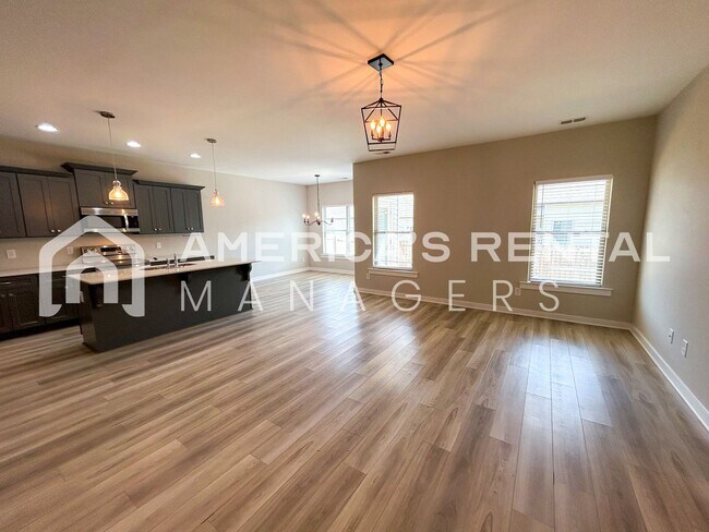 Building Photo - MOVE IN SPECIAL!!! - Roomy Home for Rent in Cullman, AL…6 Foot Privacy Fence. AVAILABLE NOW!! - S...