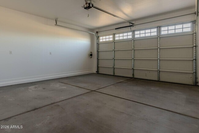 Building Photo - 3830 S 64th Dr