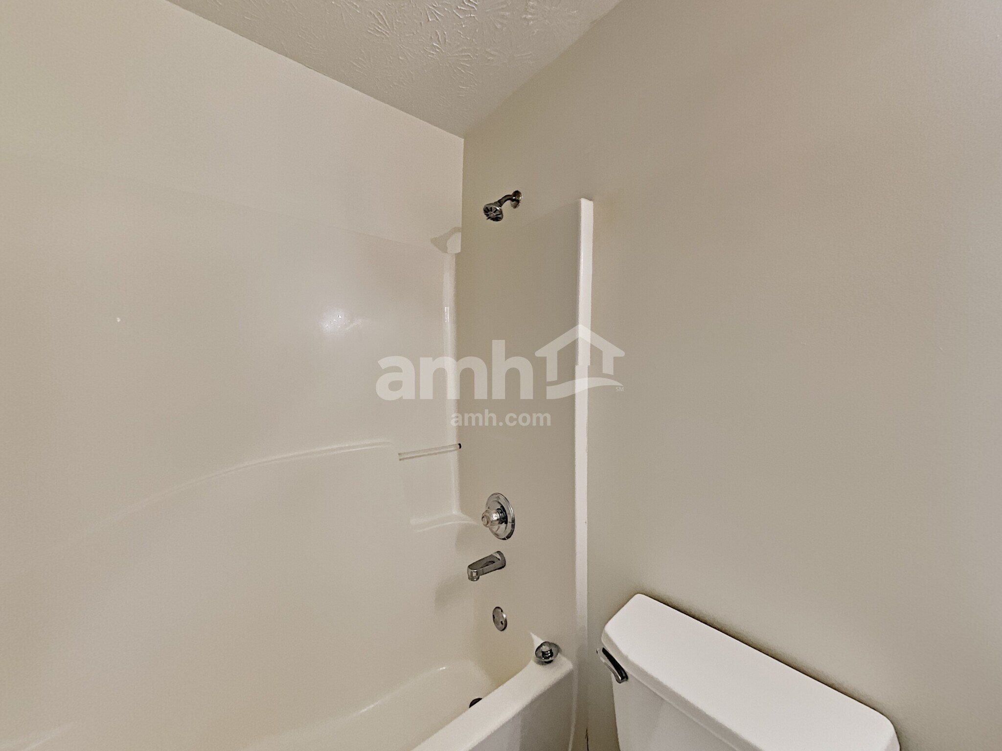 Building Photo - 4442 High Gate Dr NW