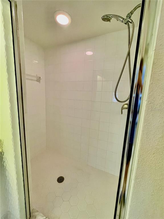 Building Photo - 5800 Sabal Trace Dr