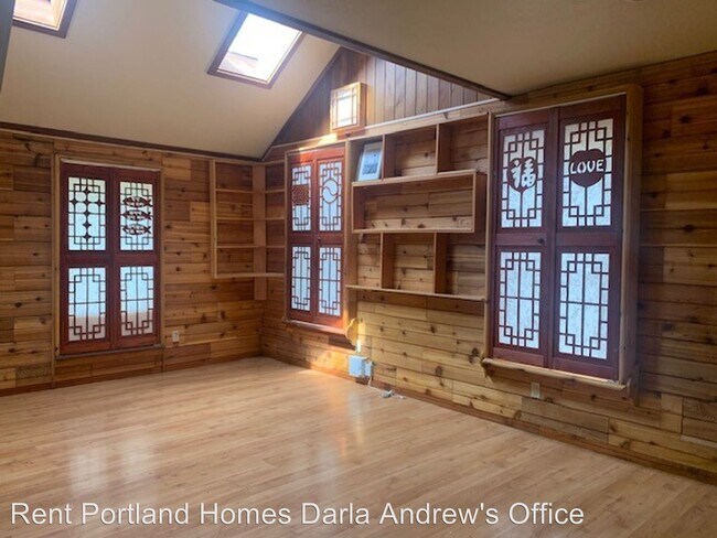 Building Photo - 2 br, 1 bath House - 6030 SW 170th Avenue