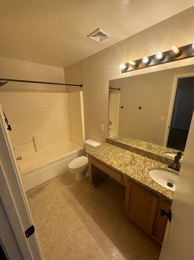 Building Photo - 3793 S Chaparral Rd