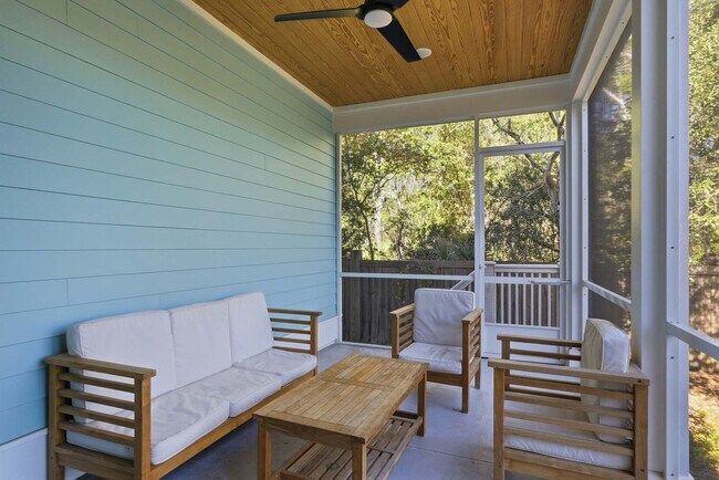 Building Photo - 38 W Willow Mist Rd