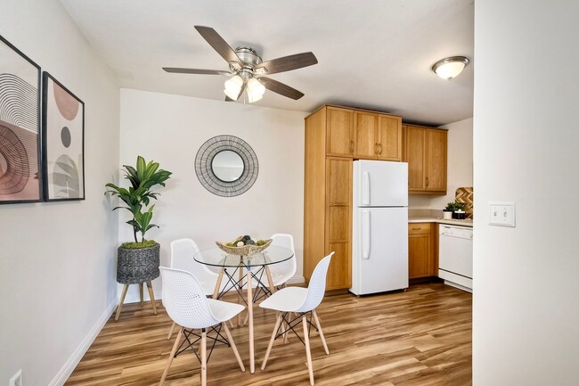 Building Photo - Encinitas 3 Bedroom/2 Bath Condo!