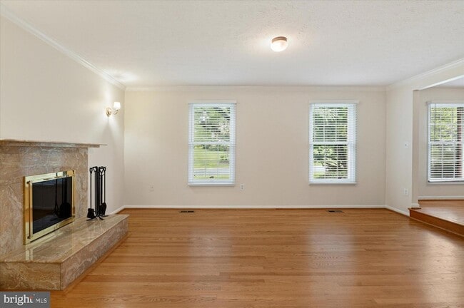 Building Photo - 9708 Locust Hill Dr