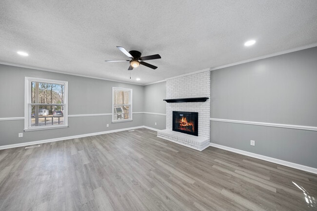 Building Photo - Mayodan