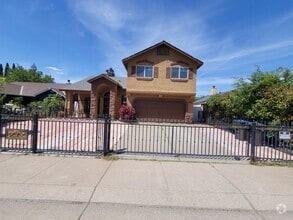 Building Photo - 1703 Diablo Creek Dr