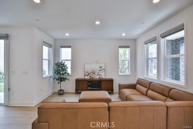 Building Photo - 187 Junco