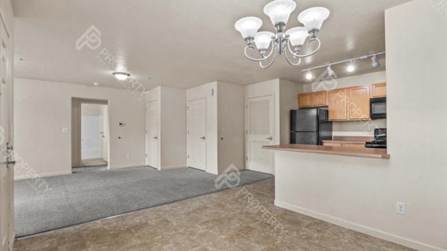 Building Photo - Two Bedroom Apartment in Rifle