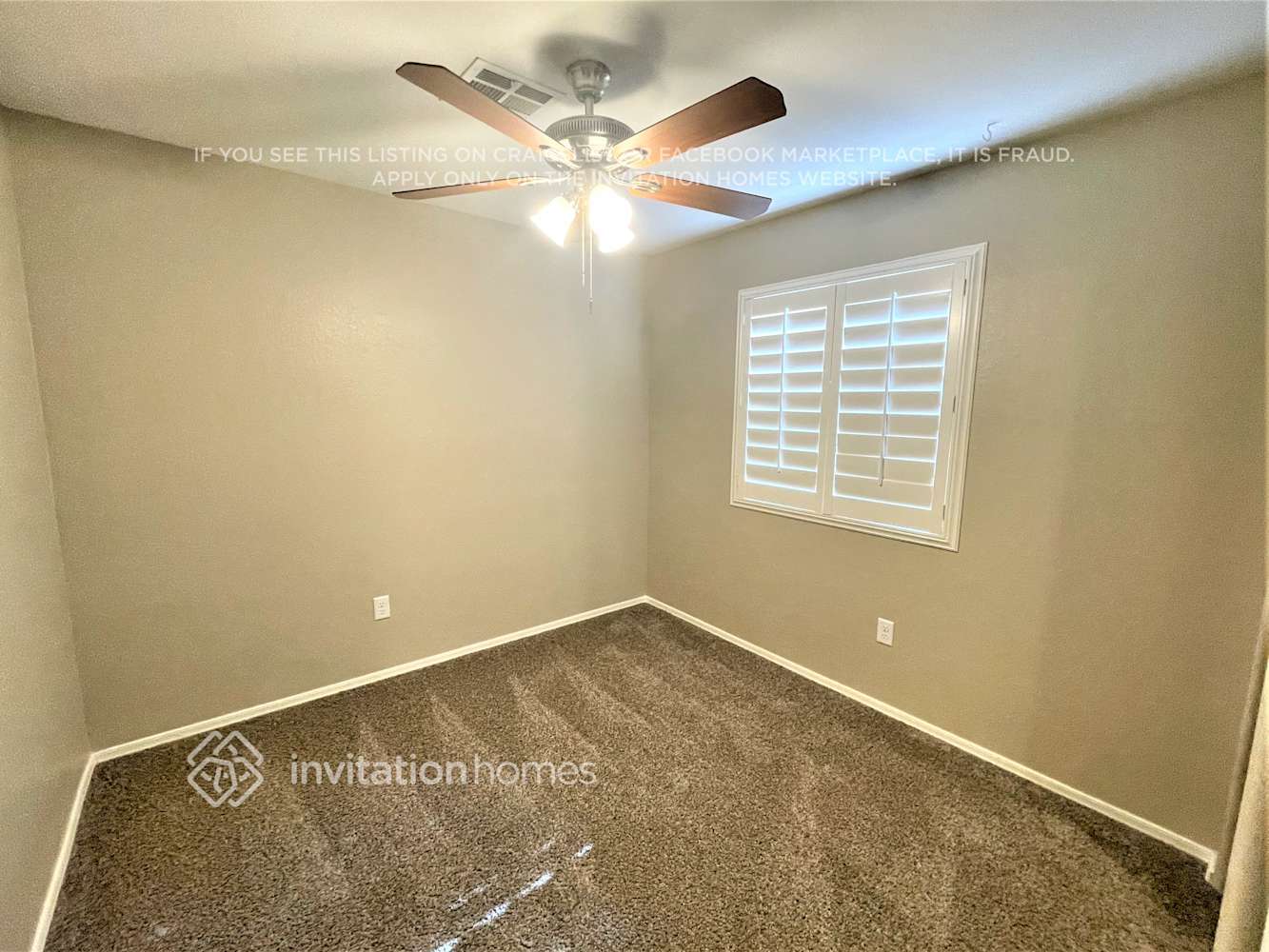 Building Photo - 1576 E Orchid Ct