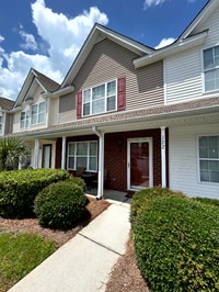 Building Photo - 122 Sonata Cir