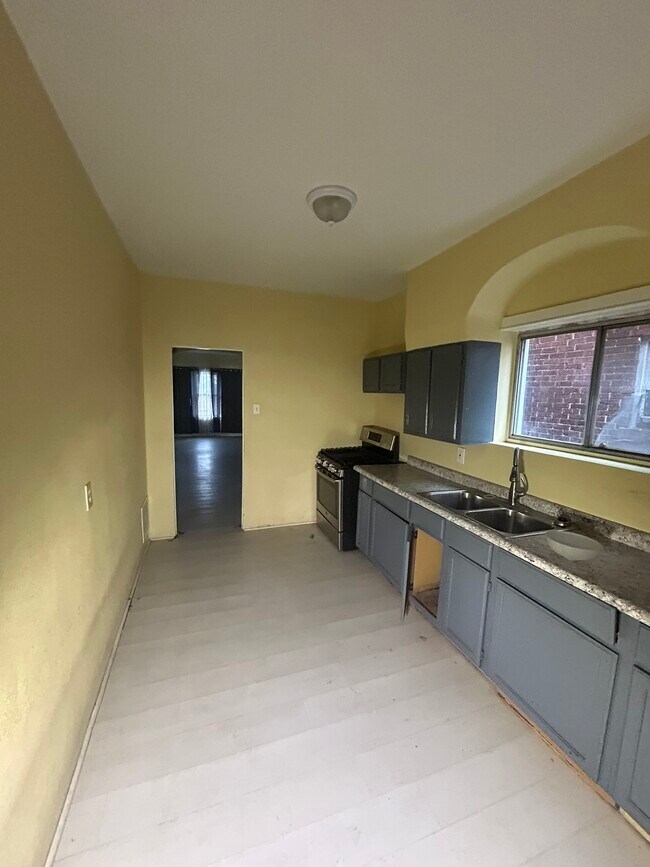 Building Photo - Why Rent when you could Own for less