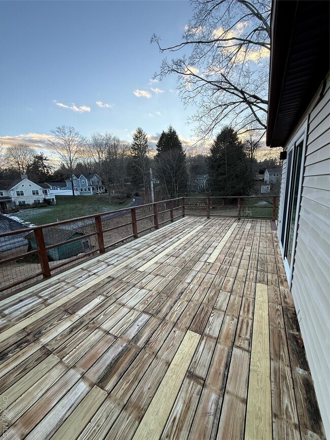 Building Photo - 55 Hillside Ave