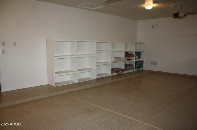 Building Photo - 22373 N 68th Dr