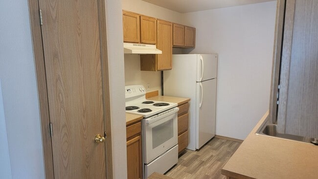 Building Photo - Nice 3 bedroom Duplex in the Valley