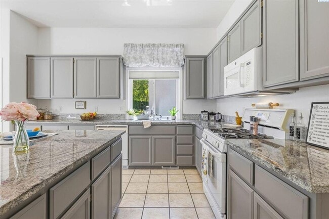 Building Photo - 2915 Sonoran Ct