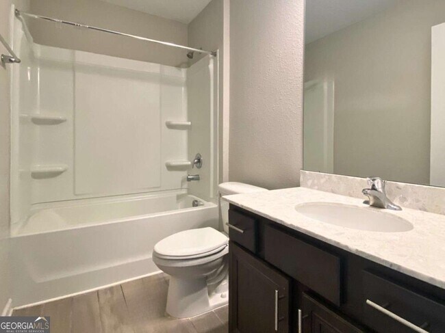 Building Photo - 312 Chinquapin Dr